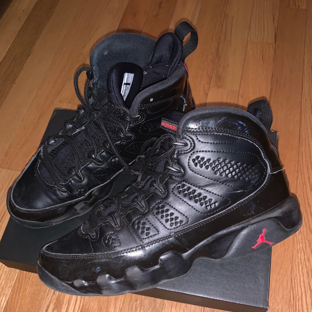 Very Worn Jordan 9 Sneakers Black youth size 6.5